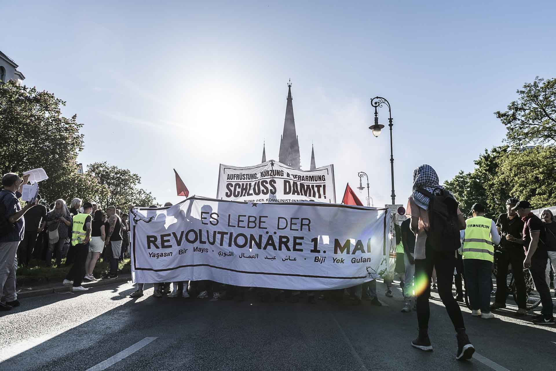 Revolutionäre 1. Mai-Demo in Berlin 2025